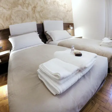 Vittoria - The Original Since 2015 Cenova