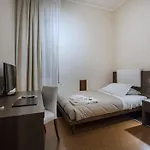 Vittoria - The Original Since 2015 ゲストハウス 4*