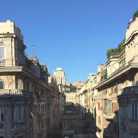 Vittoria - The Original Since 2015 3* Genoa