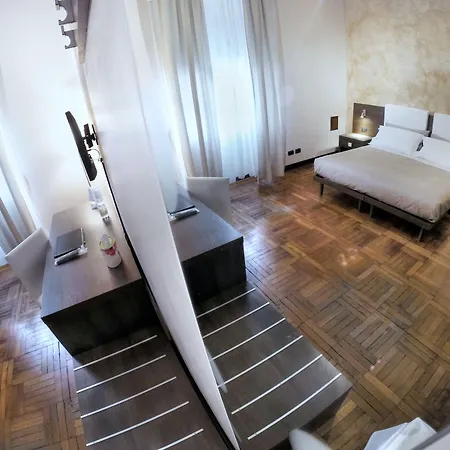 Vittoria - The Original Since 2015 4* جنوة