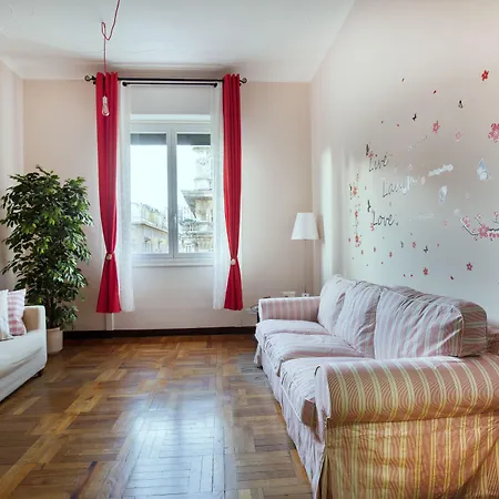 Vittoria - The Original Since 2015 4*