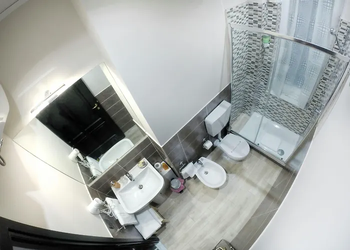 Vittoria - The Original Since 2015 4* Gênes